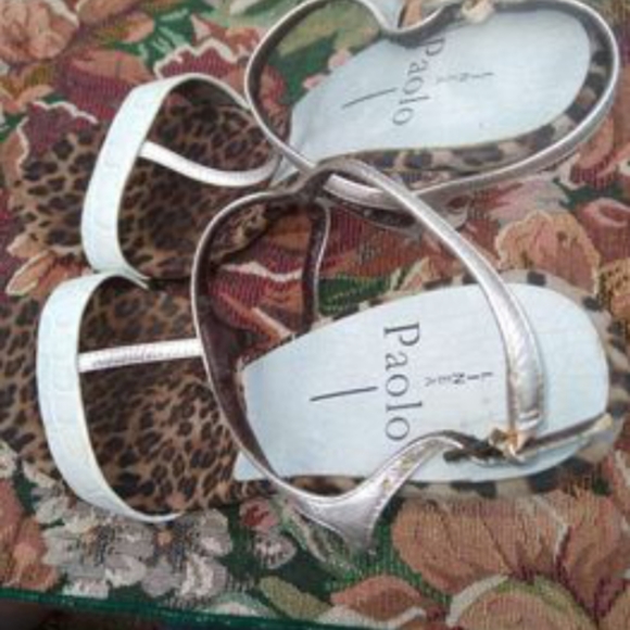 PAOLO WHITE DRESSY HIGH HEEL SANDALS w/ LEOPARD PRINT ON HEELS & SOLES size 8.5 - Picture 13 of 14